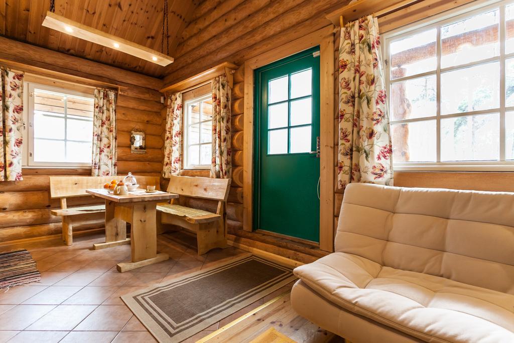 Koru Cottage Laagri Værelse billede